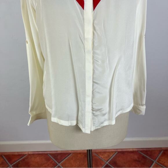 Line & Dot Silk Color Block Button Down - Picture 5 of 8